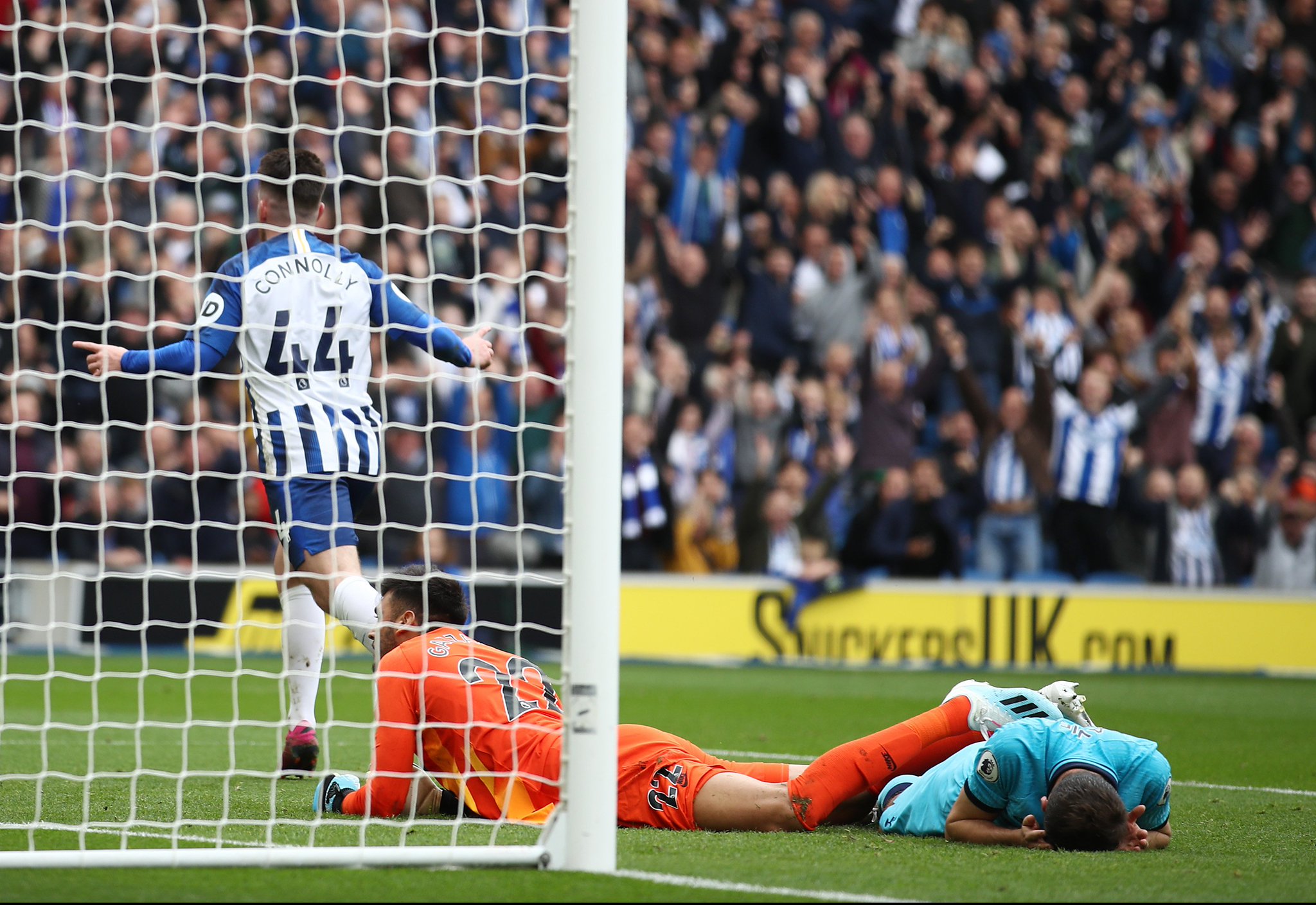 上场比赛大四喜，日本队前锋热尔曼-良战国足替补待命.