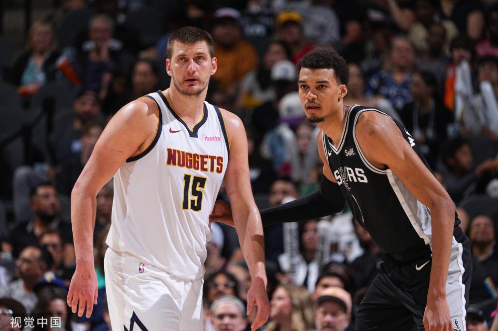 1中的佼佼 1中的佼佼