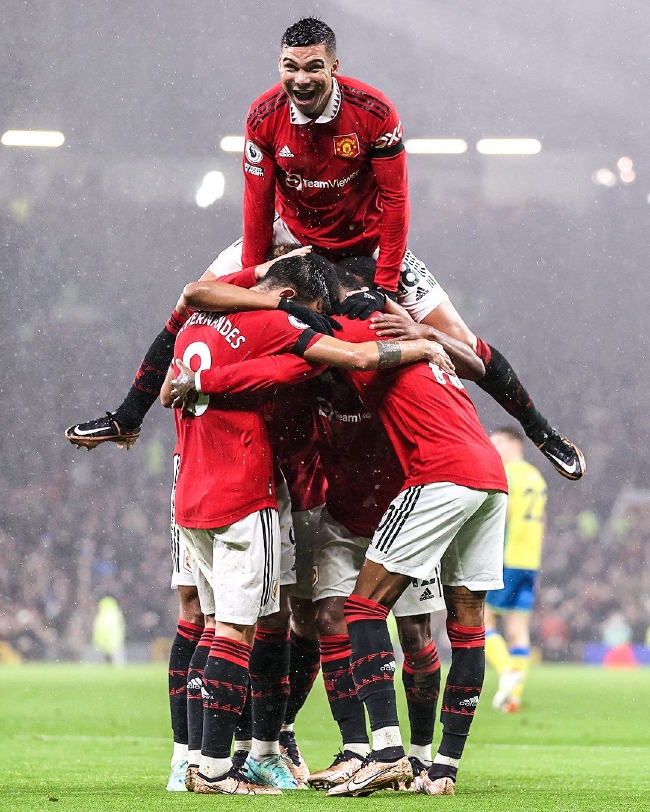 现实之间的 现实之间的